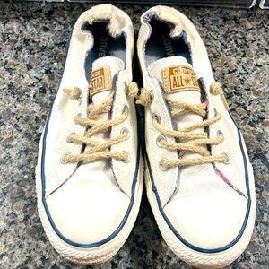 WOMENS CHUCK TAYLOR ALL STAR LOW